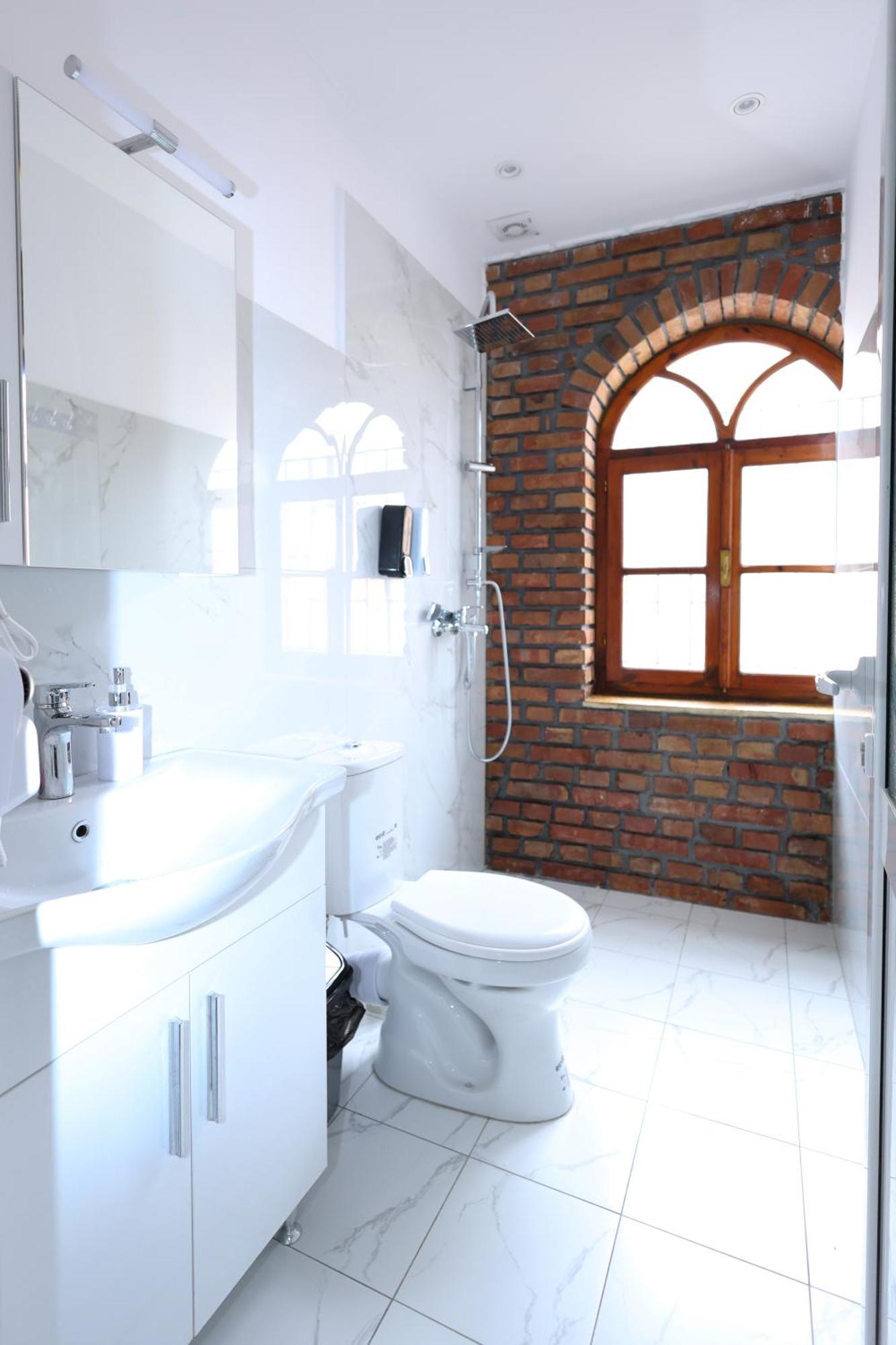 Hotel Boutique Buzi Берат Экстерьер фото